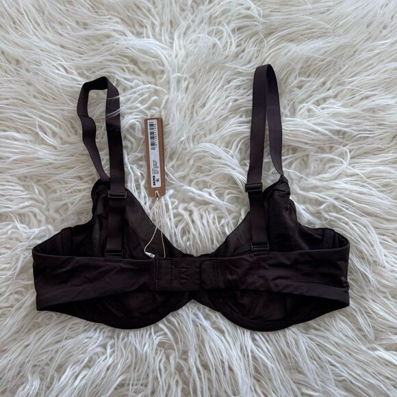 Skims No Show Unlined Demi Bra Espresso Size 36C - Picture 5 of 8